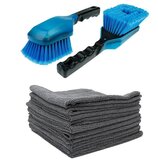 Autowasborstel en reinigings doeken voor de auto