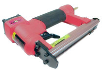 Nietpistool op luchtdruk