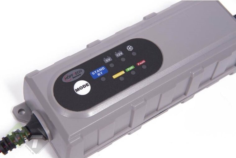 Acculader 6 en 12 Volt - Batterijlader - 3.8A - Druppelaar - Stroomlader - Hofftech