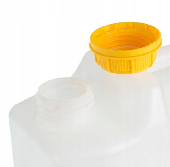 waterkan - watercontainer - opslagkan - drinkwaterkan - caravankan - camperkan - vrachtwagenkan - water - 5 liter kan met tapk