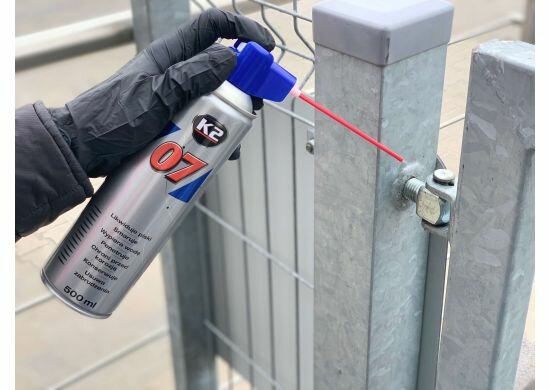 k2 07 conserveermiddel en smeermiddel 250ml - met dispenser - verwijdert gepiep en gekrak - reiniger