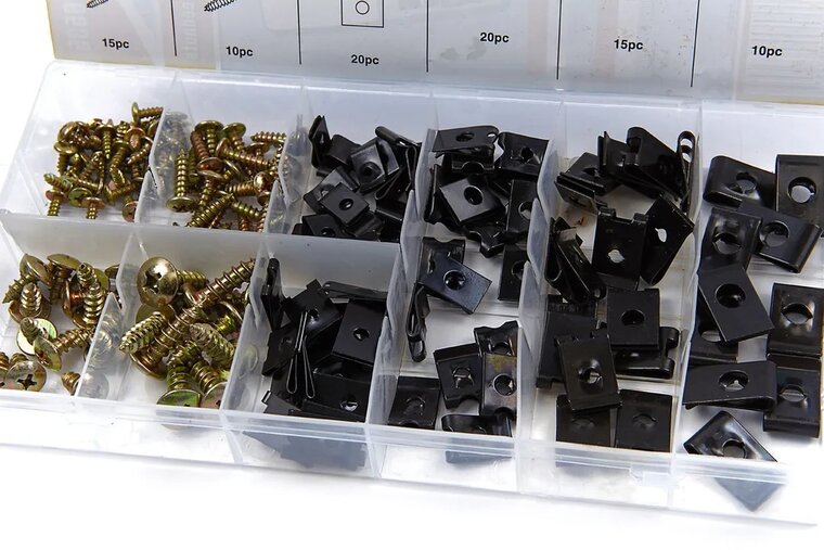 montageset 170 stuks - plaatjes en schroeven - bevestigingsset - schroevenset met plaatjes 