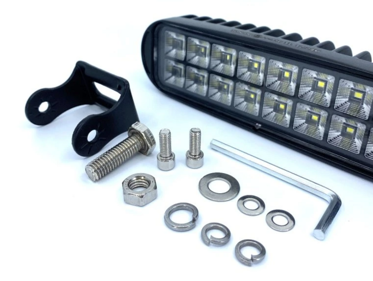 led werklamp 16x led 24w - werklamp - bouwlamp - lamp - werklicht - led werklamp