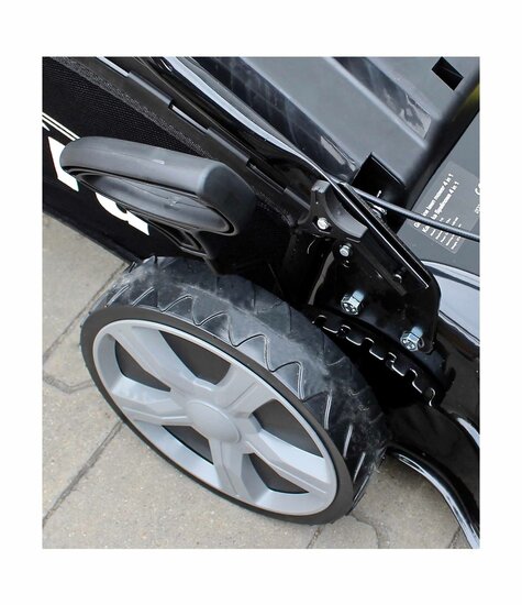 grasmaaier op brandstof 4.35 pk - benzine grasmaaier - maaimachine - maaier - satra