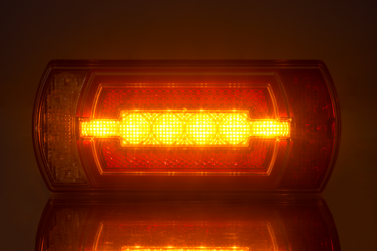 universele led achterlicht - 12/24 volt - achterlamp - achterlicht - aanhanger achterlicht - horpol