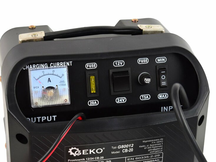 acculader 12 en 24 volt - auto lader 18 amp&egrave;re - accu lader - batterij oplader - geko