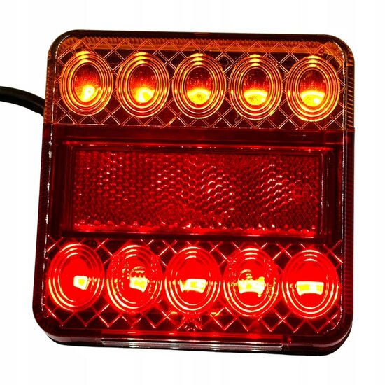 led achterlicht universeel 12/24 volt met kabel - achterlamp - achterlicht - aanhanger achterlicht