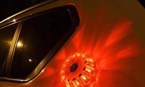 magnetische led waarschuwingslamp met 9 standen - noodlamp - zwaailamp - stroboscoop