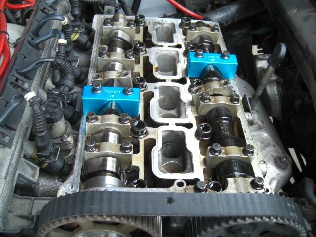 Alfa&nbsp;145 - 146 -147 - 155 - 156&nbsp;- Fiat en Lancia - benzine en diesel afstelset&nbsp;OEM 1 860 876 00&nbsp;-&nbsp; 1 860 771 000 -&nbsp;1.4 -&nbsp;1.6 -&nbsp;1.8 16V / 1.9 en&nbsp;2.4 liter distributiegereedschap