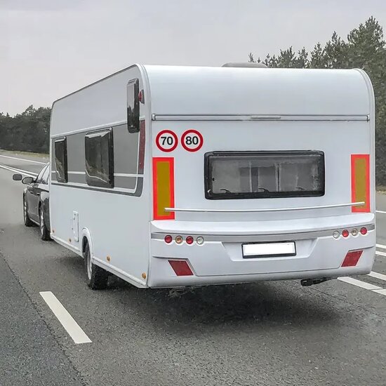 maximale snelheidssticker 110 km/h - snelheid sticker 200 mm - snelheidsbeperking sticker - klasse 2