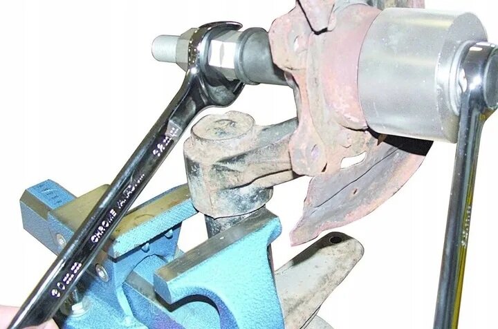 wiellager montage en demontage set - 34 delige persschijven - drukschijven&nbsp;&nbsp;- universele lager montage - lagerada