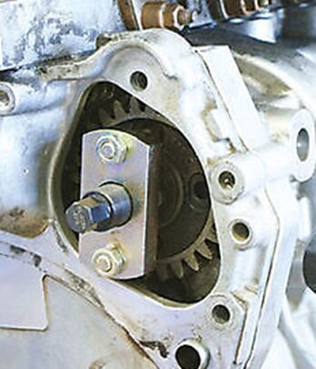 vw&nbsp;t5&nbsp;en touareg 2.5 tdi - lt tandriem waterpomp demontage set - transporter -&nbsp;multivan - blokkeerset&amp;#x00