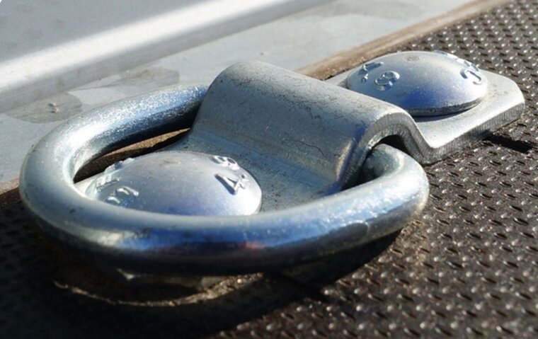 95 x 40 mm vloerring groot los - vloeranker&nbsp;- sjoroog - bindoog - aanhangeroog - vastzetoog - vloerring aanhangwagen