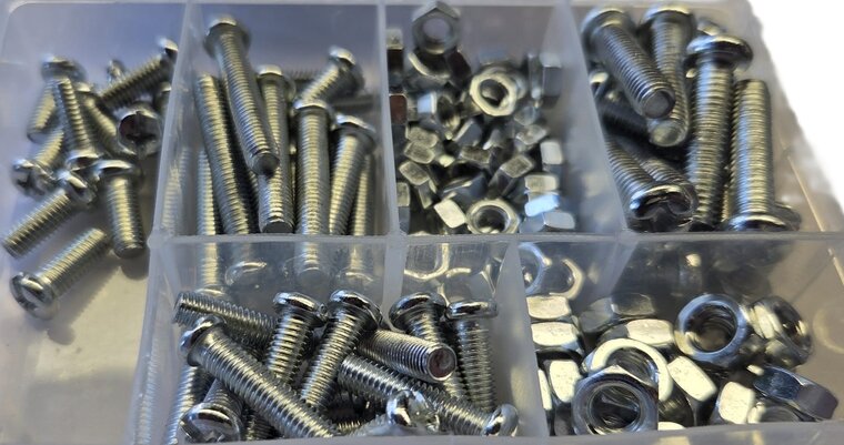 125 delige bouten en moeren assortiment met kruiskop - m5 en m6 bouten en moeren - assortimentsbakje bout en moer