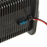 professionele acculader 12 amp&egrave;re - batterijoplader 6 en 12 volt - voor accu&#039;s van 30ah tot 160ah - geschikt voor