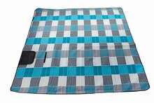 ge&iuml;soleerd stranddeken - 200x200 cm - grijsblauw - ge&iuml;soleerd picknickkleed - keltin