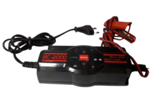 acculader - batterijlader - 6 of 12 volt - 4 amp&egrave;re - druppelaar - accu oplader