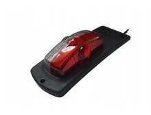 breedtelamp wit/rood met steun - breedteverlichting 12 volt - positielamp - contourlamp - kmr