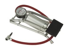 voetpomp met manometer - 10 bar - voet pomp - inclusief 2 nippels